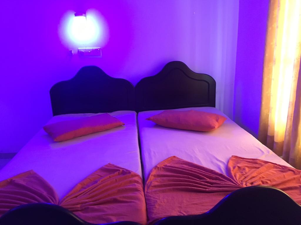 The Finz Hotel ฮิกคาดูวา ภายนอก รูปภาพ
